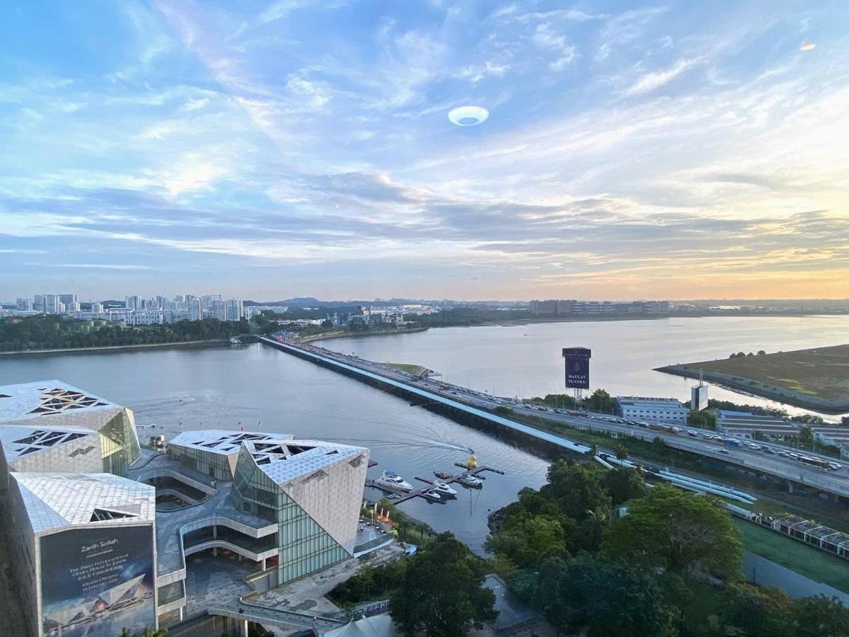 R&F Princess Cove Jb Apartment Suites By Sc Homestay Johor Bahru Esterno foto