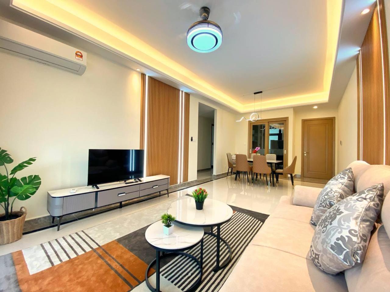 R&F Princess Cove Jb Apartment Suites By Sc Homestay Johor Bahru Esterno foto