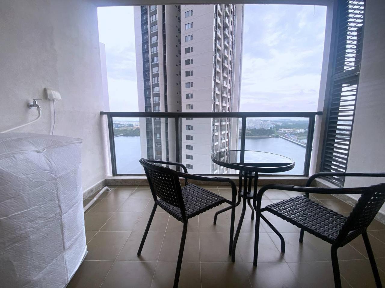 R&F Princess Cove Jb Apartment Suites By Sc Homestay Johor Bahru Esterno foto